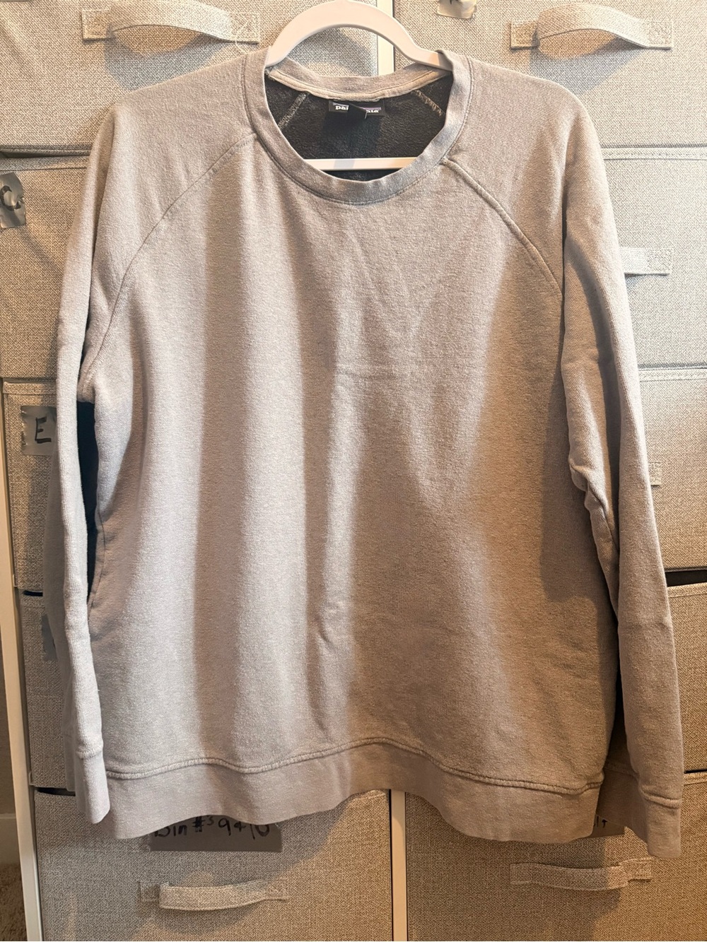 Patagonia size Large sweatshirt
